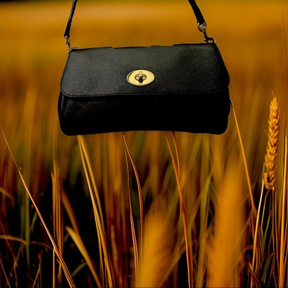 Coach Handbags - Coach crossbody and/or shoulder bag.